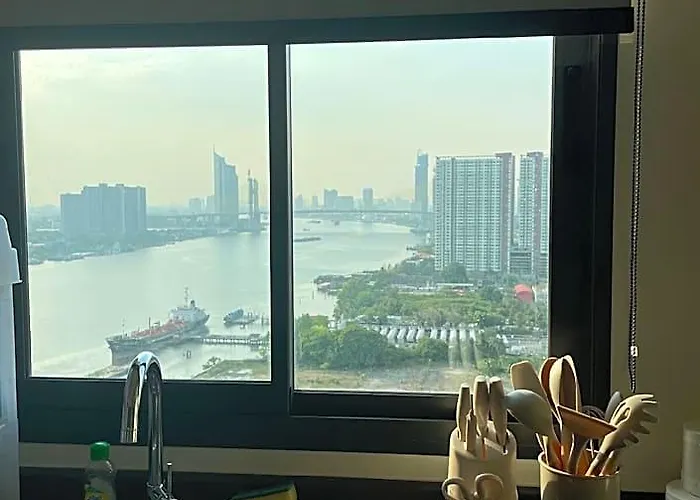 The Beautiful River View Say Hi! 4*